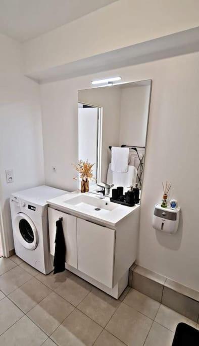 Апартаменты Loft Climatise Parking Gratuit 5Min Gare Le Plessis-Bouchard Экстерьер фото